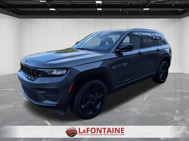 2024 Jeep Grand Cherokee Altitude X 4x4 for sale in Walled Lake, MI
