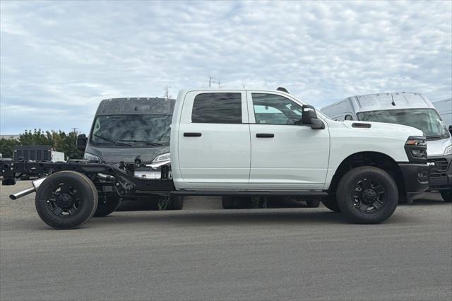 2026 Ram 2500 Tradesman Crew Cab 4x4 8 Box