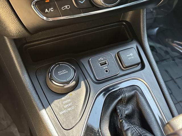 2023 Jeep Cherokee Altitude Lux 4x4