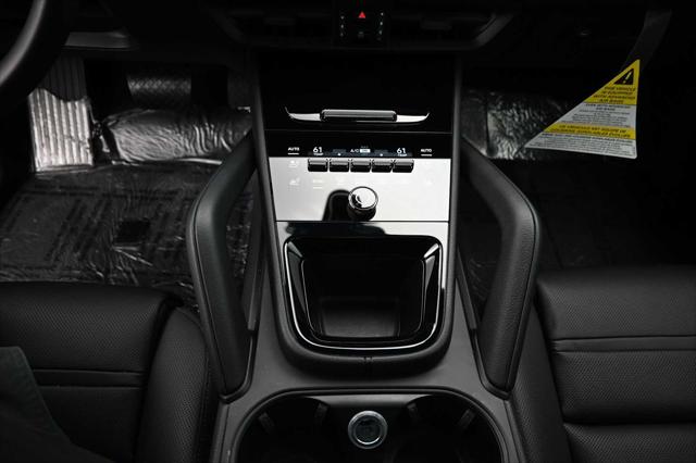 2026 Porsche Cayenne Unknown