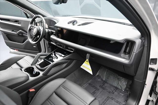 2026 Porsche Cayenne Unknown