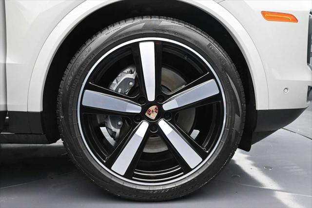 2026 Porsche Cayenne Unknown