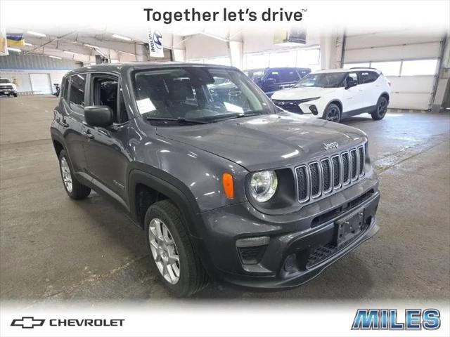2023 Jeep Renegade Latitude 4x4 for sale in Decatur, IL