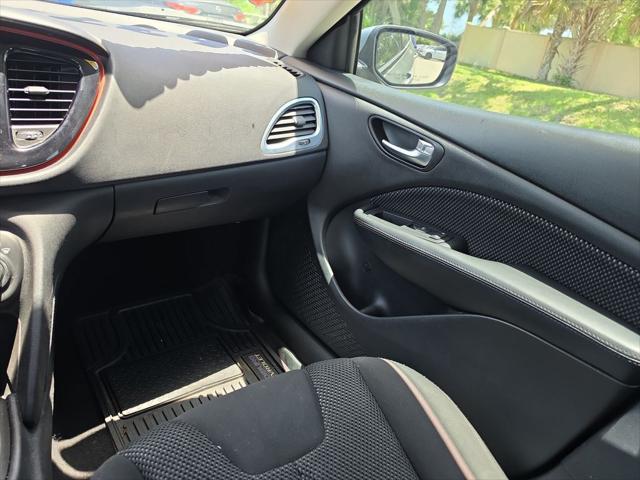 2016 Dodge Dart SE