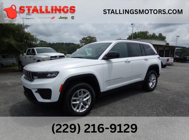 2026 Jeep Grand Cherokee GRAND CHEROKEE LAREDO X 4X4