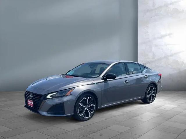 2024 Nissan Altima SR FWD for sale in Sioux Falls, SD