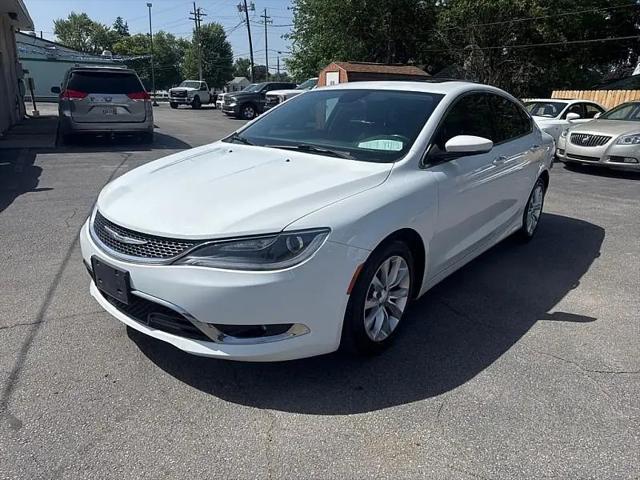 2015 Chrysler 200 C for sale in Oregon, OH