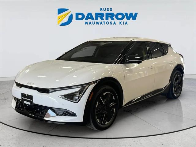 2025 Kia EV6 Wind AWD for sale in Wauwatosa, WI