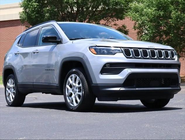 2023 Jeep Compass Latitude Lux FWD for sale in Norman, OK