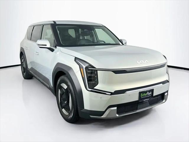 2024 Kia EV9 Light Short Range for sale in Grand Prairie, TX