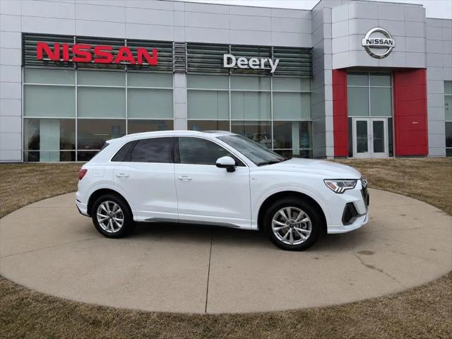 2025 Audi Q3 Premium 45 TFSI S line quattro Tiptronic for sale in Dubuque, IA