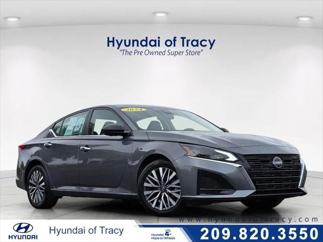 2024 Nissan Altima SV FWD for sale in Tracy, CA