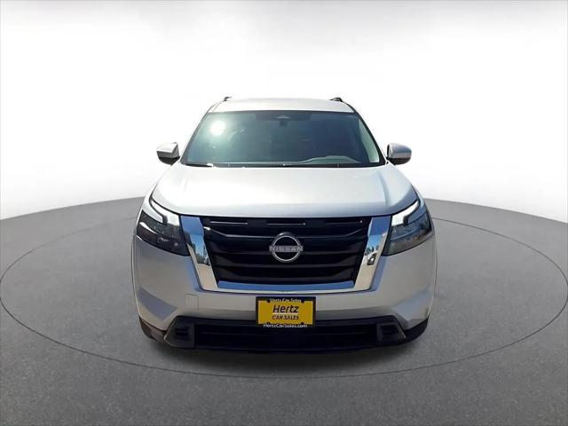 2025 Nissan Pathfinder SV FWD