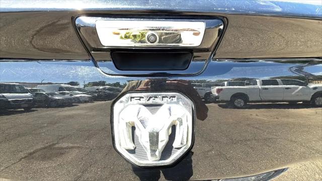 2020 Ram 1500 Big Horn Crew Cab 4x4 64 Box