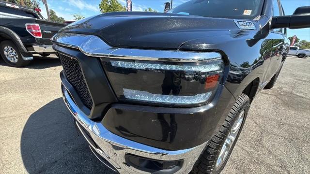 2020 Ram 1500 Big Horn Crew Cab 4x4 64 Box
