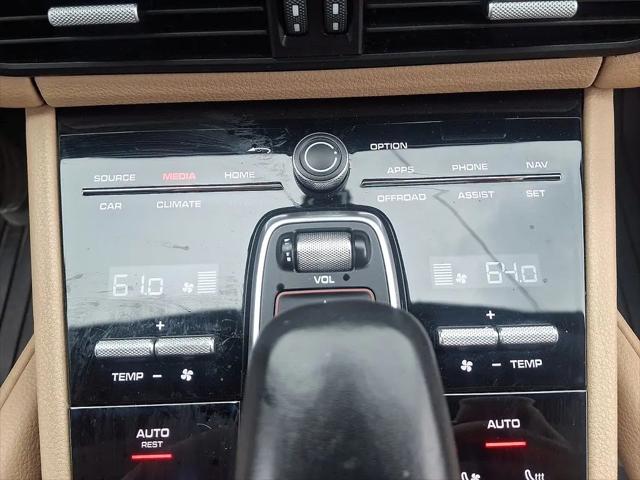 2019 Porsche Cayenne Cayenne