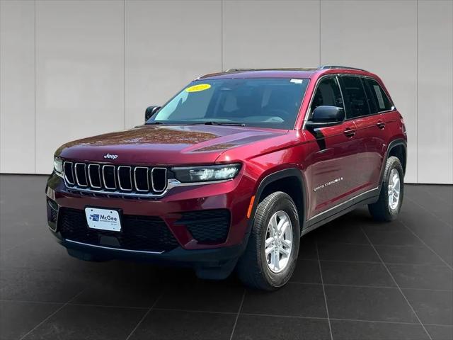 2022 Jeep Grand Cherokee Laredo 4x4 for sale in Putnam, CT