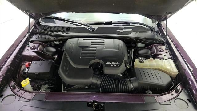 2021 Dodge Challenger SXT