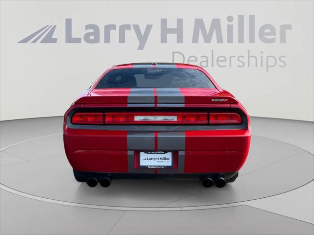 2013 Dodge Challenger SRT8