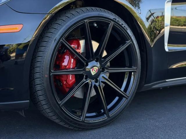 2018 Porsche Panamera 4S Executive