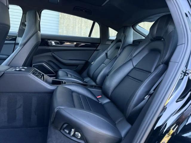 2018 Porsche Panamera 4S Executive