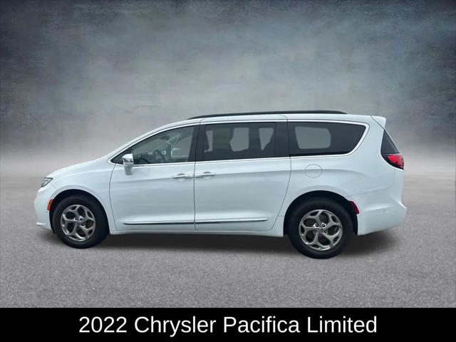 2022 Chrysler Pacifica Limited AWD
