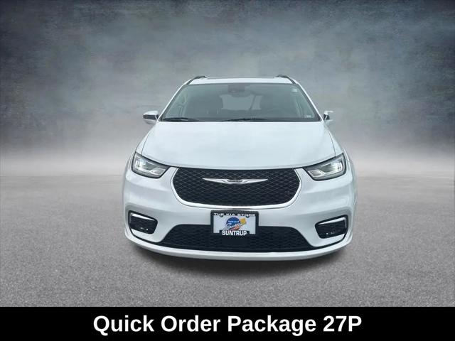 2022 Chrysler Pacifica Limited AWD