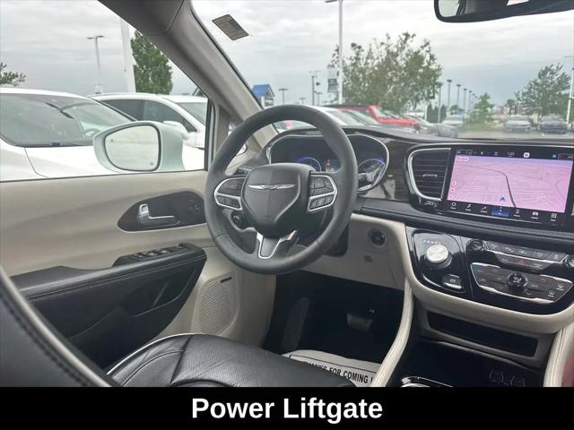 2022 Chrysler Pacifica Limited AWD
