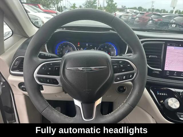 2022 Chrysler Pacifica Limited AWD