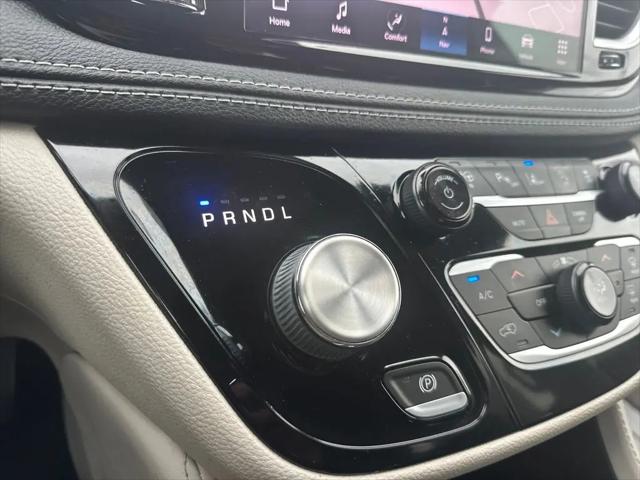 2022 Chrysler Pacifica Limited AWD