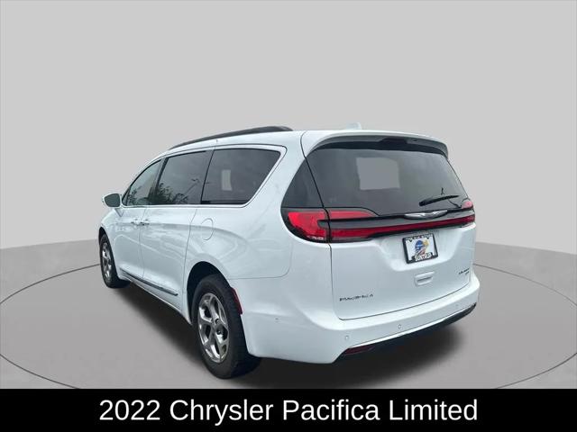 2022 Chrysler Pacifica Limited AWD