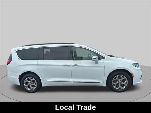 2022 Chrysler Pacifica Limited AWD