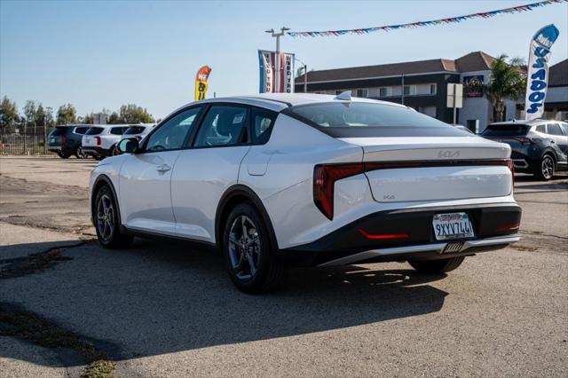 2026 Kia K4 LXS
