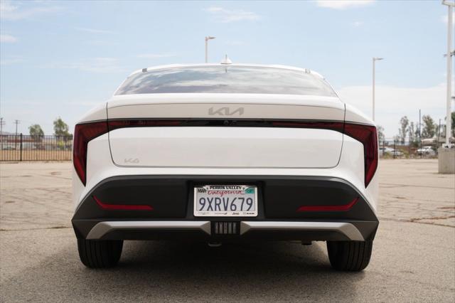 2026 Kia K4 LXS