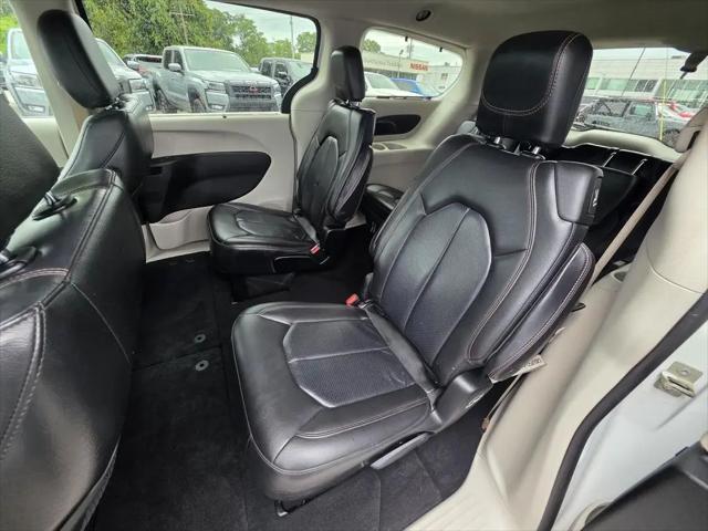 2019 Chrysler Pacifica Touring L