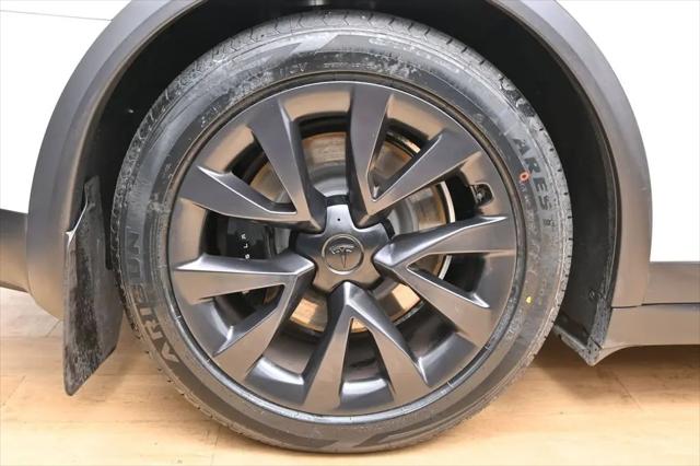 2024 Tesla Model X Long Range