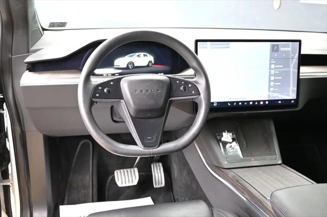 2024 Tesla Model X Long Range