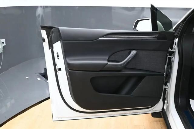 2024 Tesla Model X Long Range