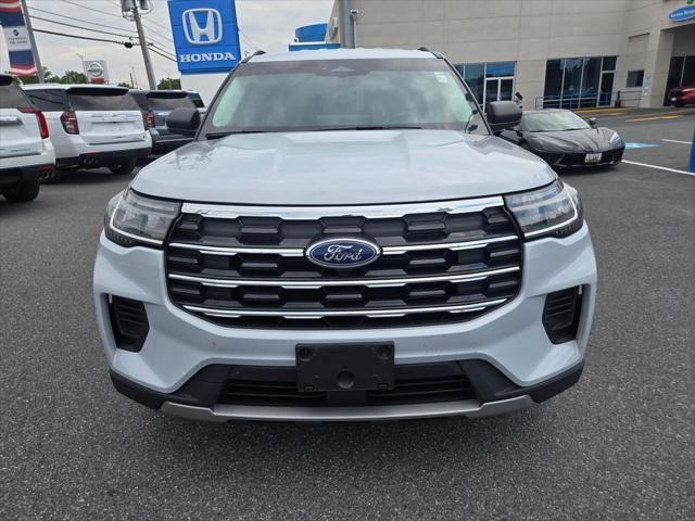 2025 Ford Explorer Active 2025 Ford Explorer Active
