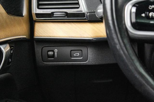 2020 Volvo XC90 T6 Inscription 7 Passenger