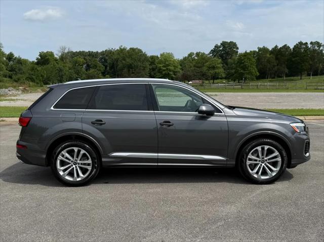 2025 Audi Q7 Premium Plus 45 TFSI quattro Tiptronic