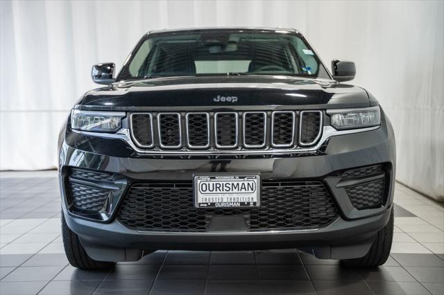 2023 Jeep Grand Cherokee Laredo 4x4 2023 Jeep Grand Cherokee Laredo 4x4