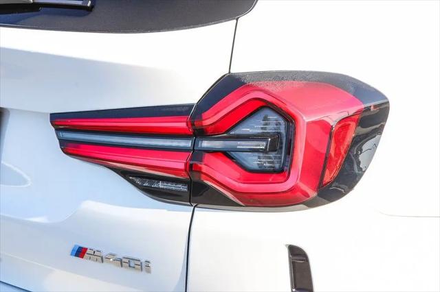 2023 BMW X3 M40i
