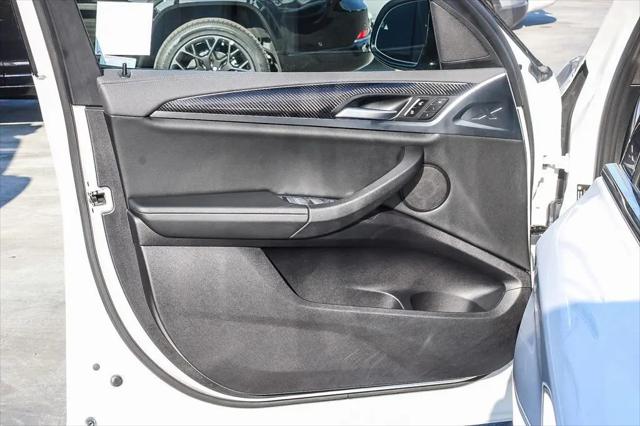 2023 BMW X3 M40i