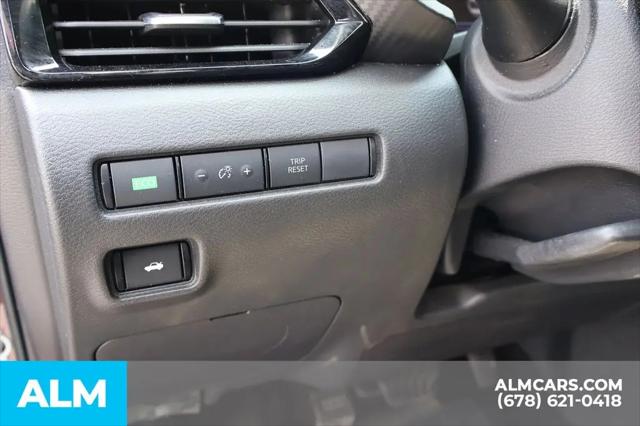 2024 Nissan Sentra SV Xtronic CVT