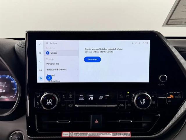 2026 Toyota Highlander Hybrid Platinum