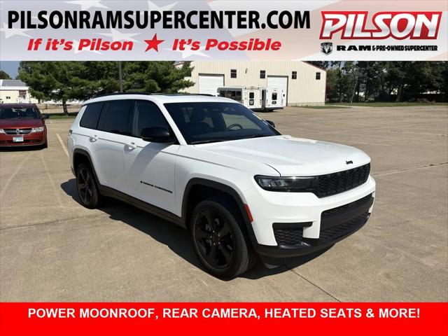 2023 Jeep Grand Cherokee L Altitude 4x4 for sale in Charleston, IL