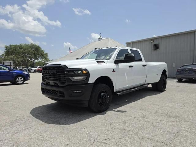 2025 Ram 3500 Tradesman Crew Cab 4x4 8 Box