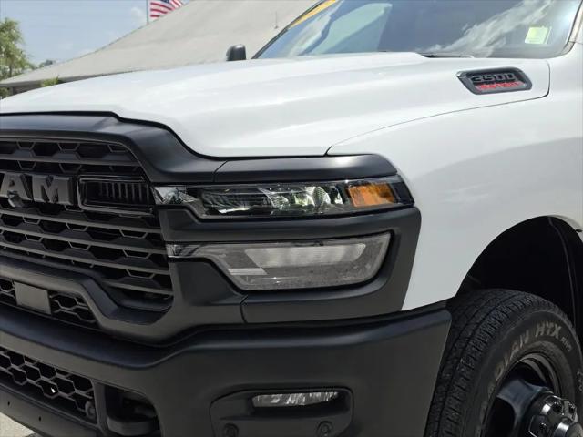 2025 Ram 3500 Tradesman Crew Cab 4x4 8 Box