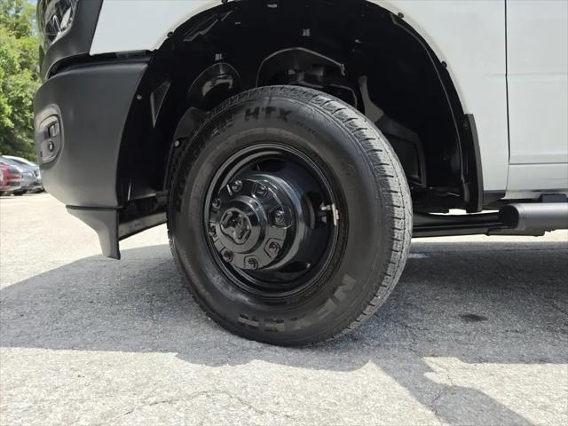 2025 Ram 3500 Tradesman Crew Cab 4x4 8 Box